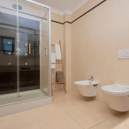 Laguna Vista , Four Bedroom Luxury Penthouse Apartmán