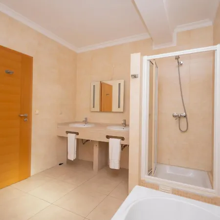 Apartment Laguna Vista , Four Bedroom Luxury Penthouse